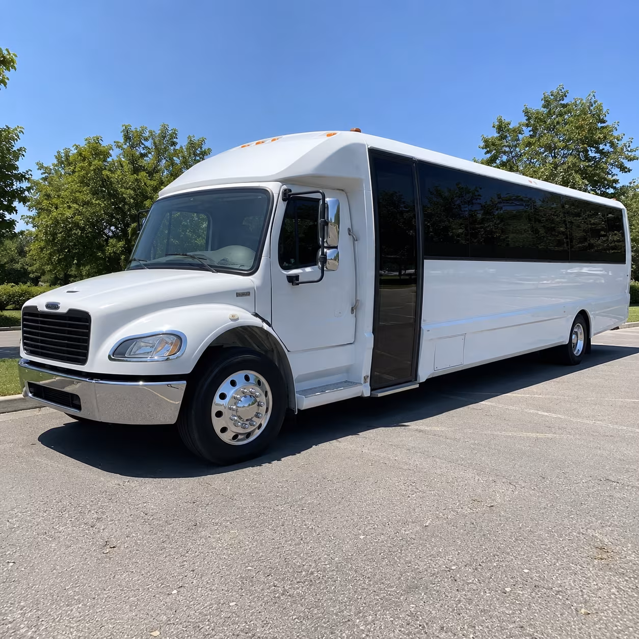 bus rentals for multi day corporate retreats and regional business travel