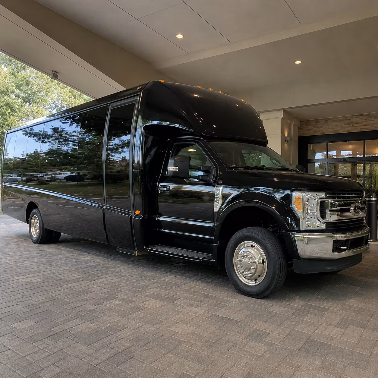 charter buses for large jackson area prom groups and school shuttles