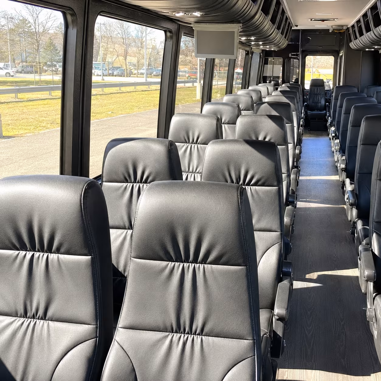 find the perfect transportation for your next winery tour 2