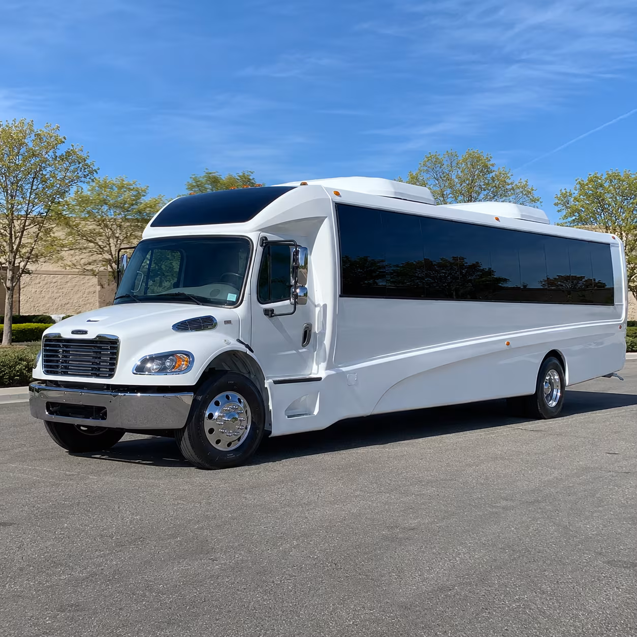 jackson 25 passenger minibus